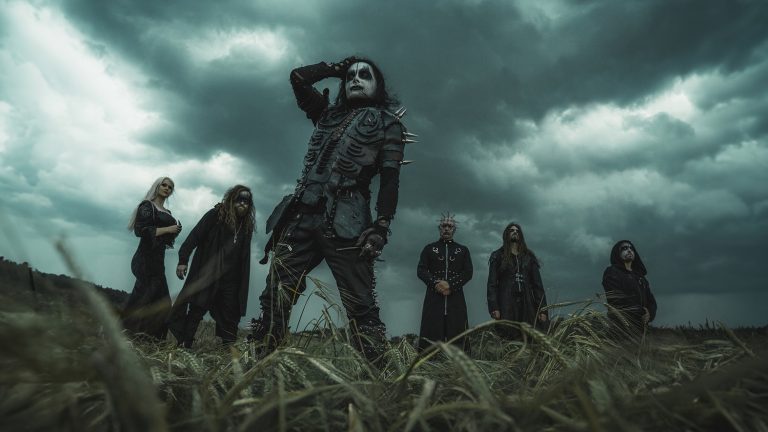 Cradle of Filth lança novo single e videoclipe “White Hellebore”