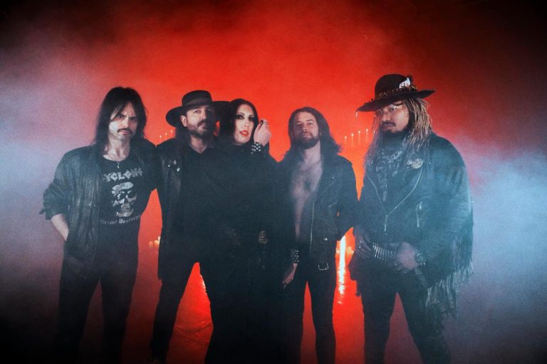 Tower lança videoclipe do primeiro single de Let There Be Dark