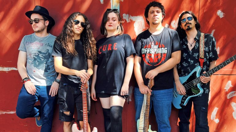 Catarina Jones transforma dor e tristeza em esperança com o single “Quem Sabe Um Dia”