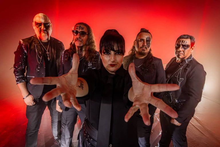 Revengin lança novo álbum “Dark Dogma Embrace” pelo selo europeu Wormhole Death Records