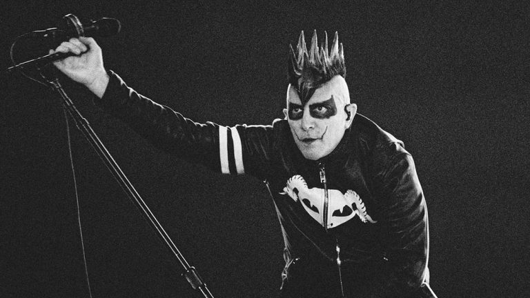 Tool faz sua estreia em solo brasileiro com show no Lolllapalooza