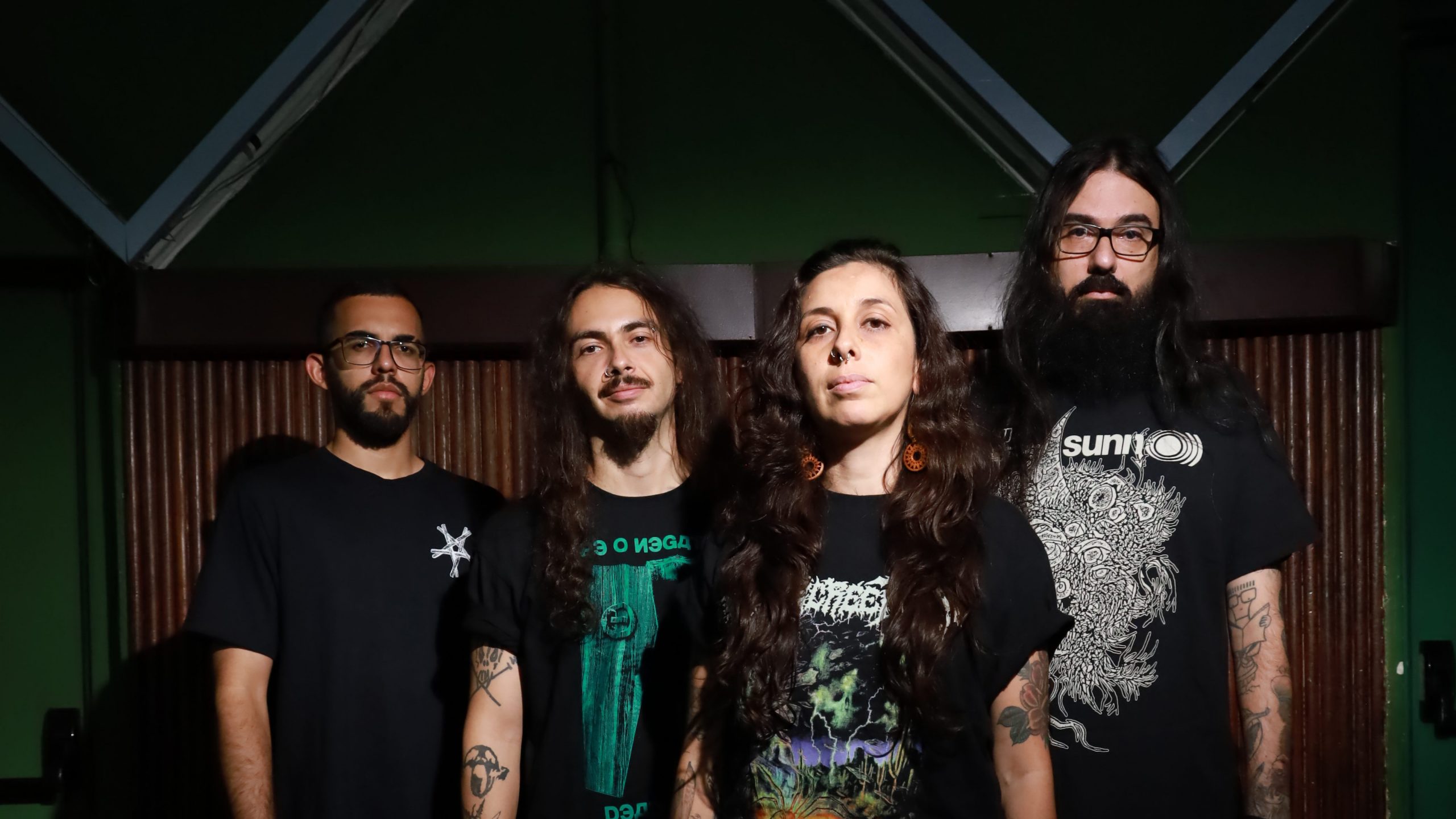 Manger Cadavre? privilegia lado B de ​’Como Nascem os Monstros​’ em nova live session