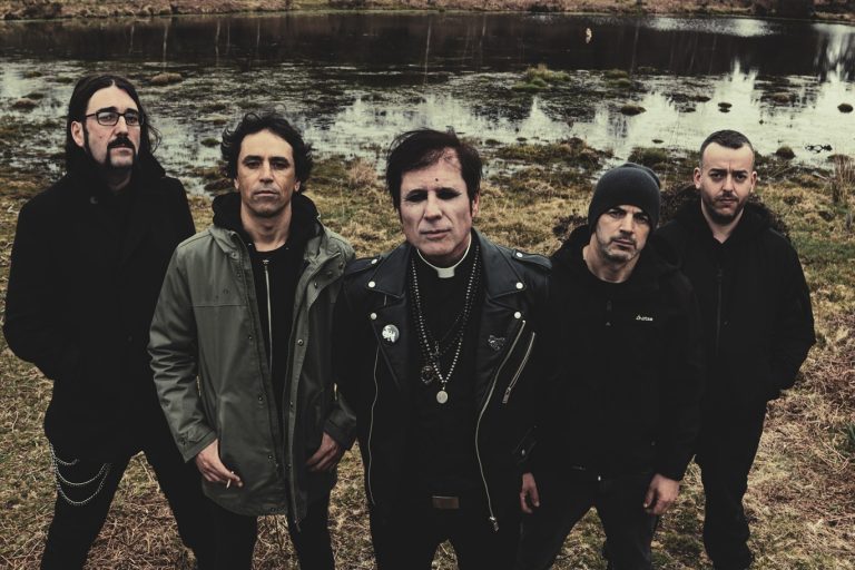 Banda espanhola Müntrails lança lyric video da faixa “Heretic Eyes”
