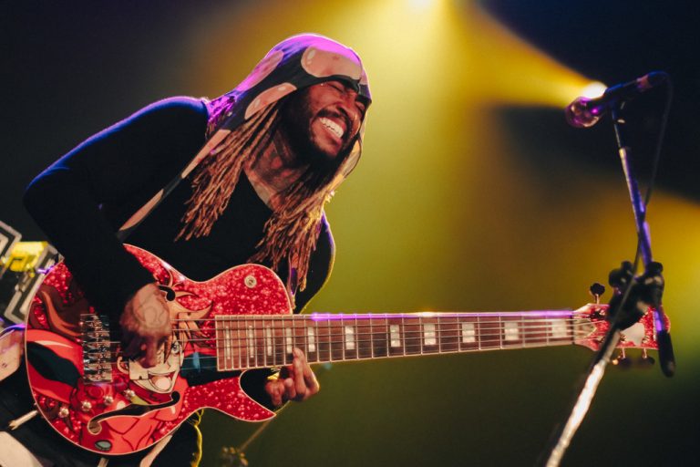 Thundercat faz da Audio um templo de celebração ao groove em São Paulo