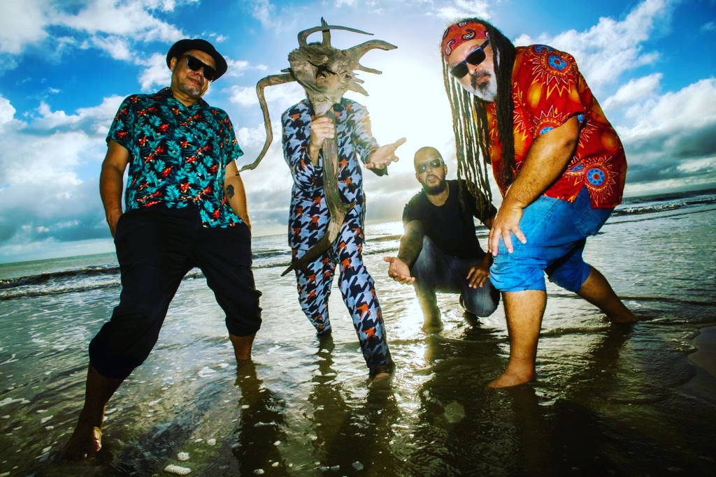 Banda Cabruêra lança edição comemorativa de Visagem em vinil pela Taioba Music