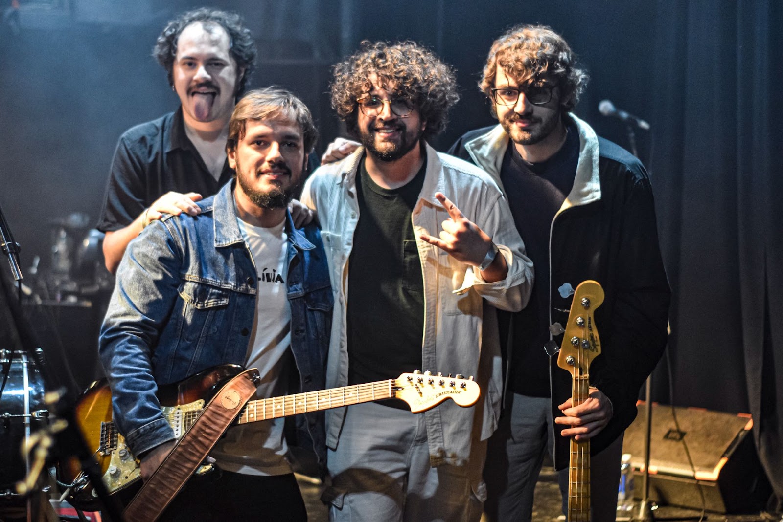 Banda A Olívia lança clipe gravado em Buenos Aires