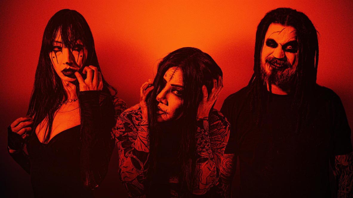 Raven Black lança dois singles e anuncia álbum para setembro