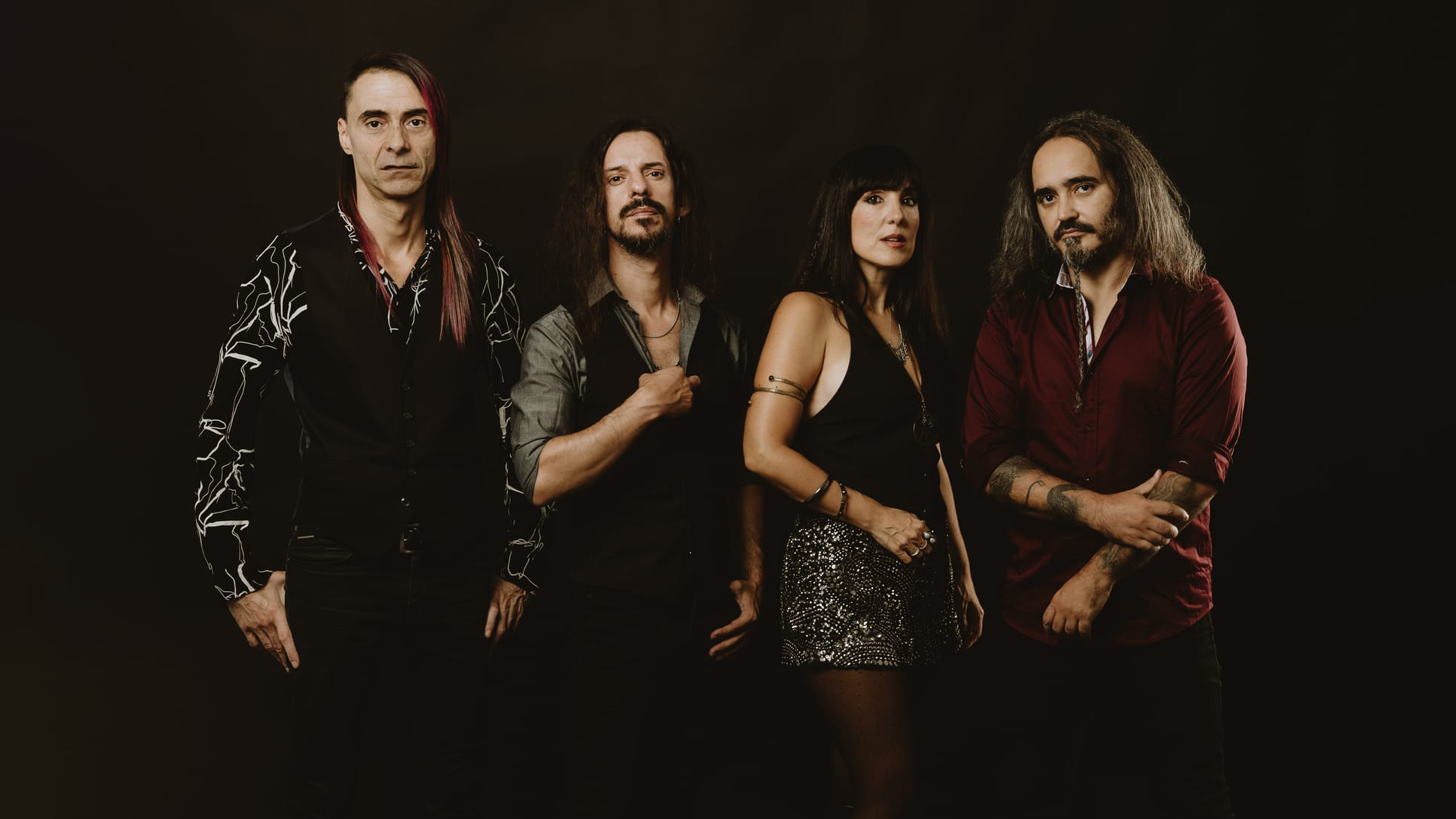 The Bateleurs lançam novo álbum “A Light In The Darkness” em outubro