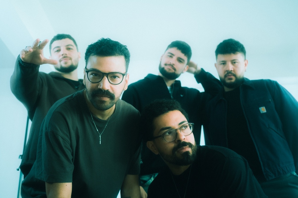 Colina apresenta a primeira parte de novo álbum ‘Ego Frágil’