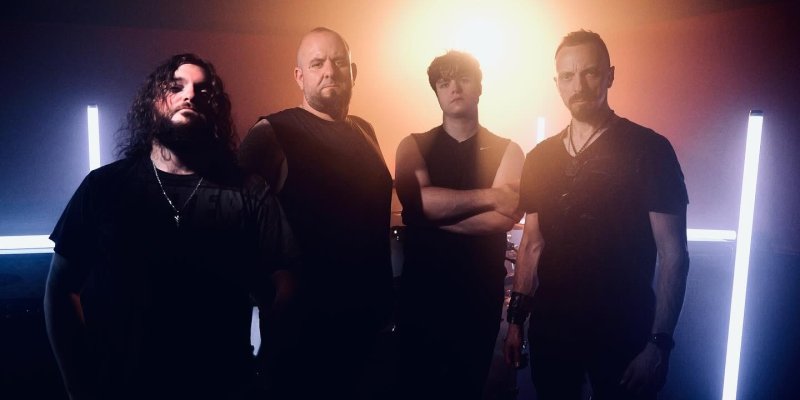 Selias lança single e clipe “Bullets” como prévia do álbum Killkarma