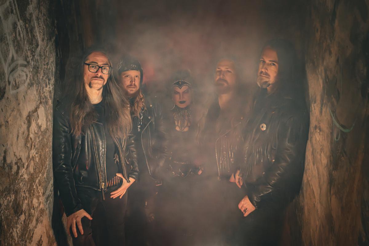 Sölicitör lança novo single “Crimson Battle Beast”