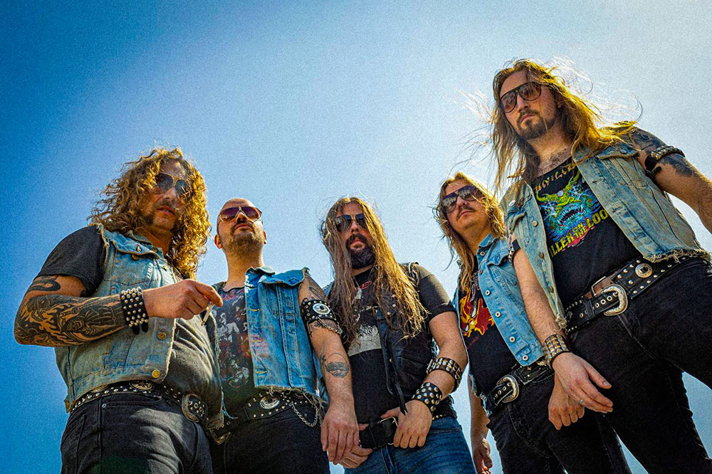 Vulture celebra dez anos com single “Power Thrash”