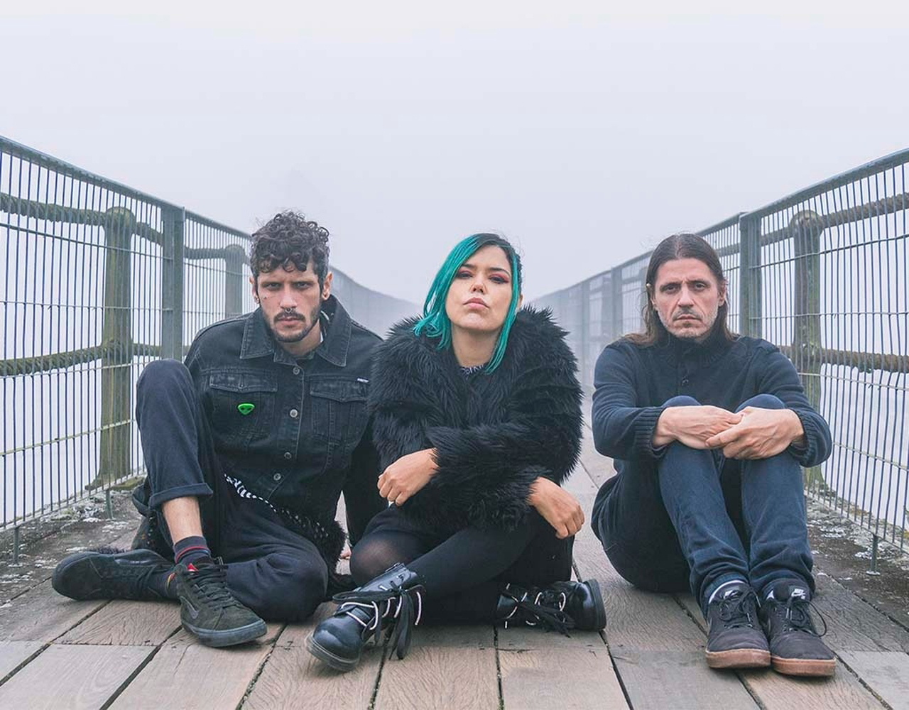 Drenna faz show “Cine Negro” na Areninha Cultural Terra, em Guadalupe (RJ), no dia 9 de novembro