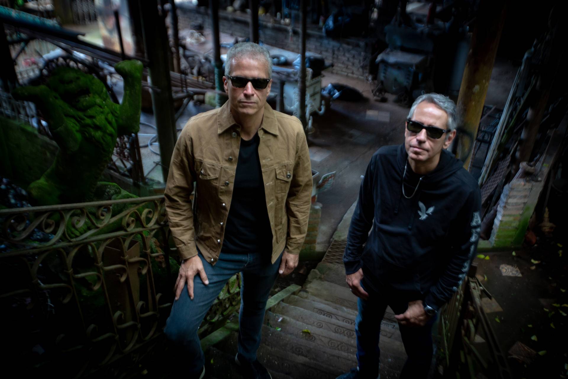 Silver resgata o rock dos anos 90 no EP de estreia “Turn Around”