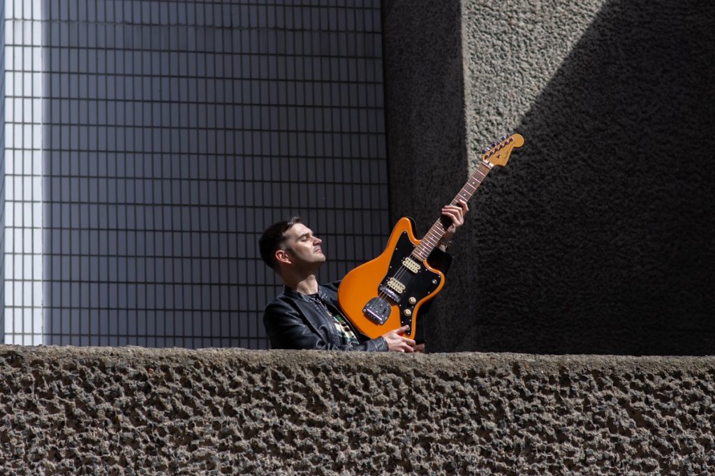 Shockpowder lança novo single “Old Photos”