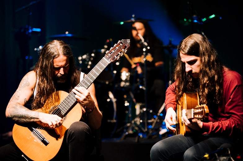 SescTV exibe show do Kisser Clan com Andreas e Yohan Kisser em 16 de novembro