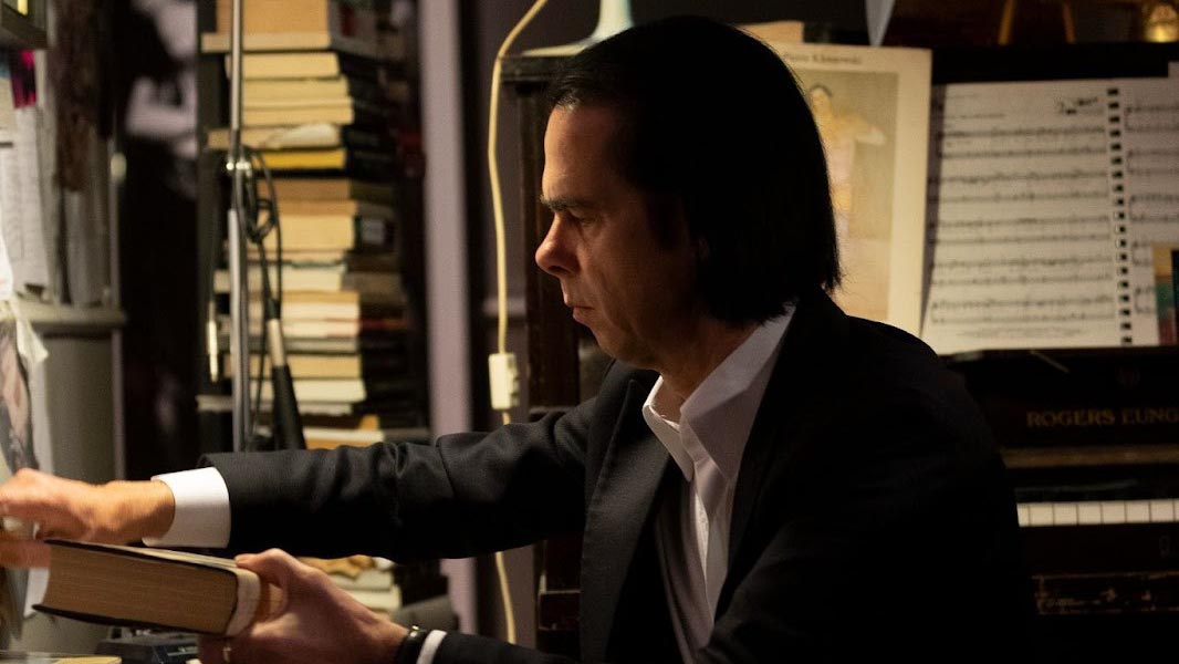 Exposição virtual de Nick Cave é lançada globalmente