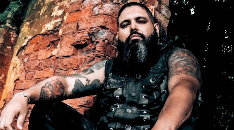 Jo Campos reflete sobre opressão, poder e resistência em seu single de estreia, “Concrete Eclipse”