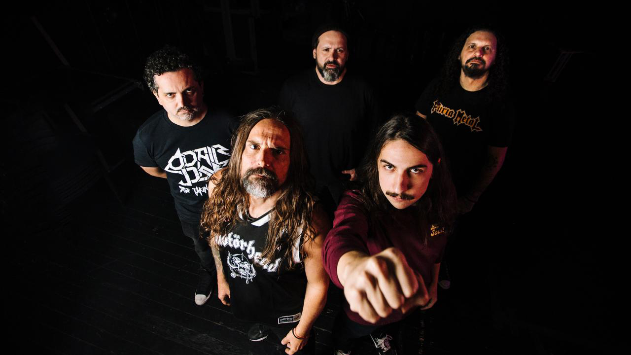 Andreas Kisser apresenta Kisser Clan nesta quinta-feira no The Cavern Club São Paulo