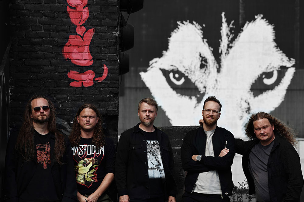 Iotunn divulga o single ‘Waves Below’ antes do lançamento do álbum ao vivo