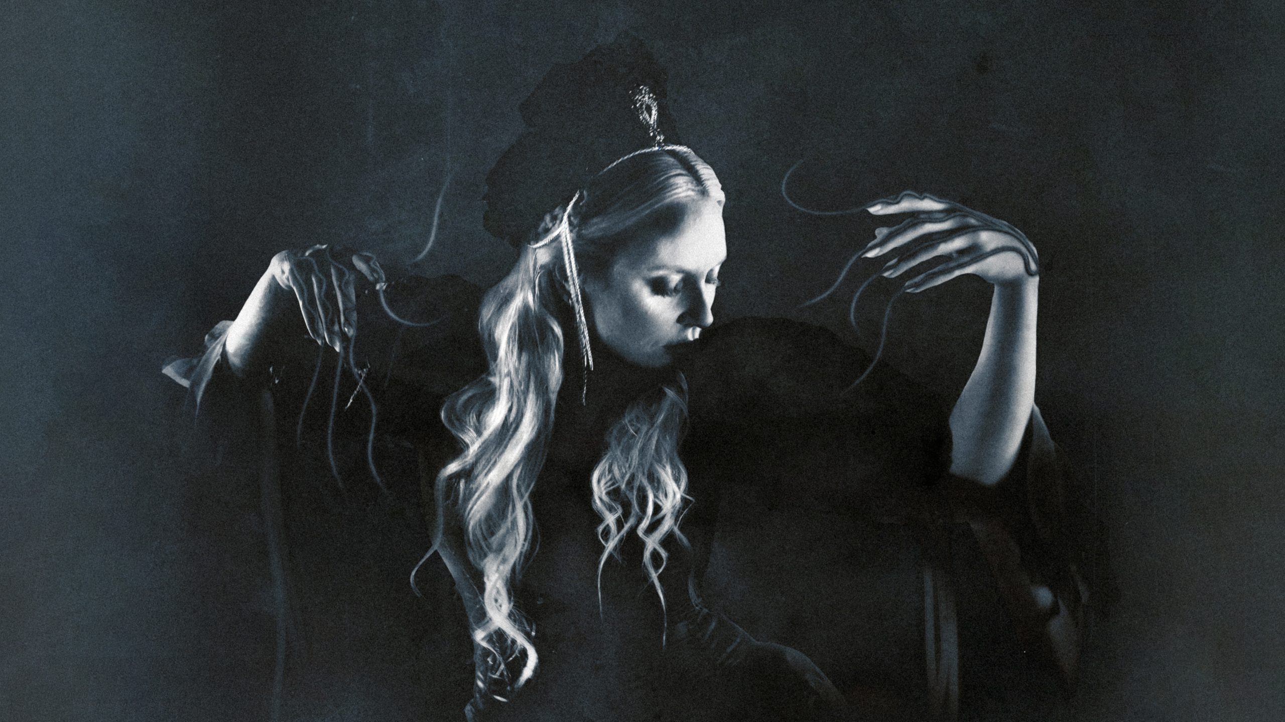Eivør lança “Verjugarðar / Walls” e anuncia novo álbum Tungl