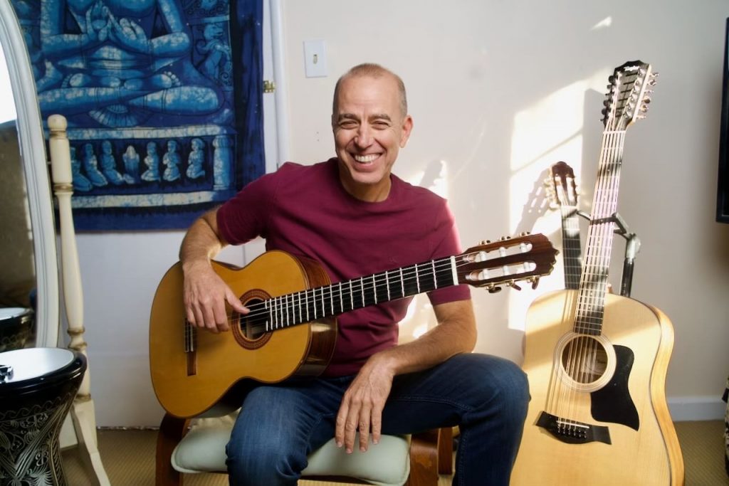 Prem Byrne lança a intimista faixa “When The Honeymoon Is Over”