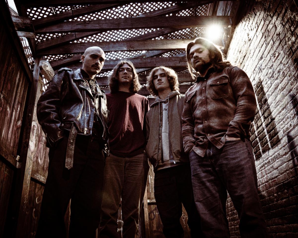 Boarzoy lança o álbum The Great Fires