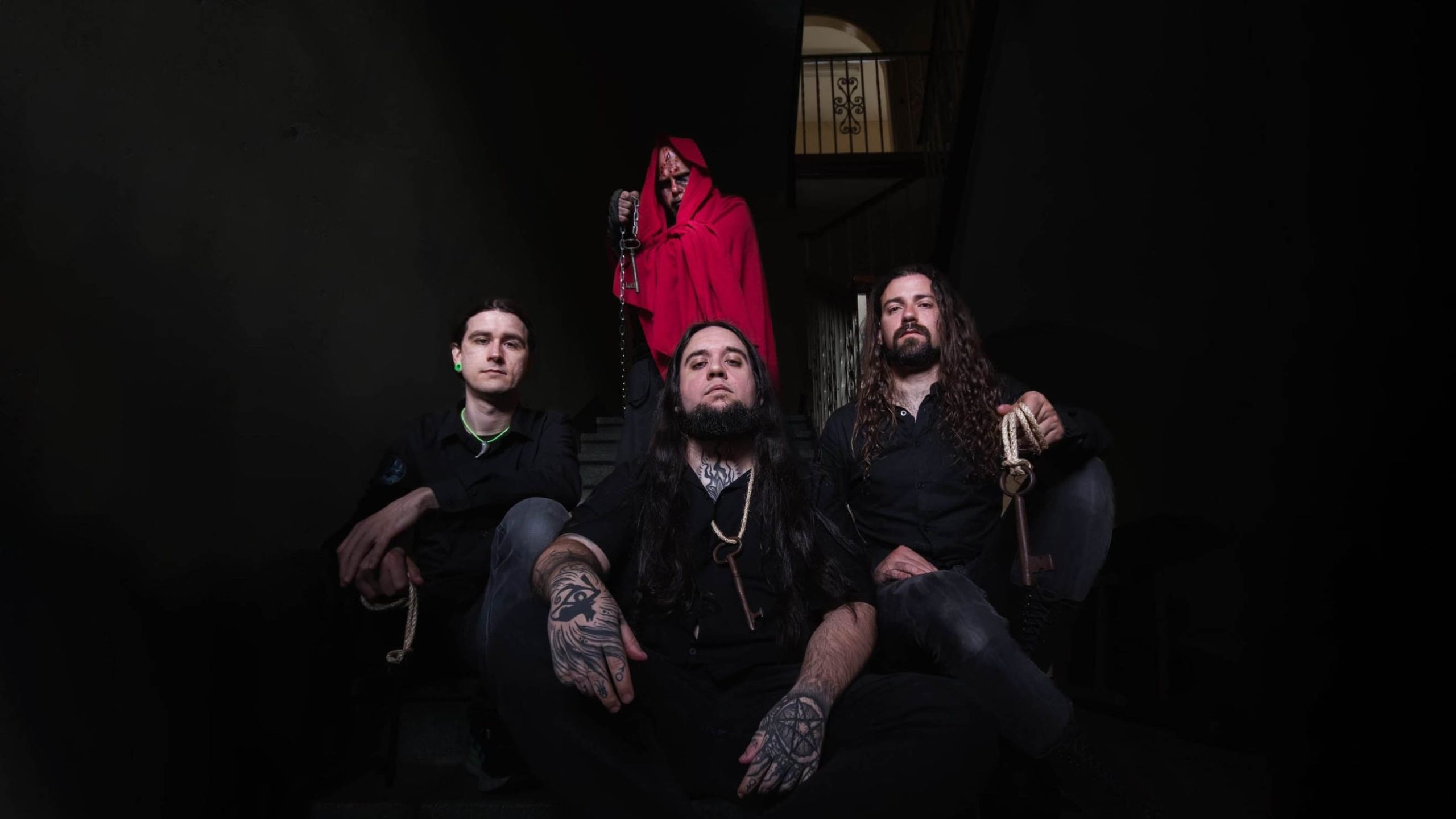 Perennial Isolation lança single “Crimson Iconoclasm”