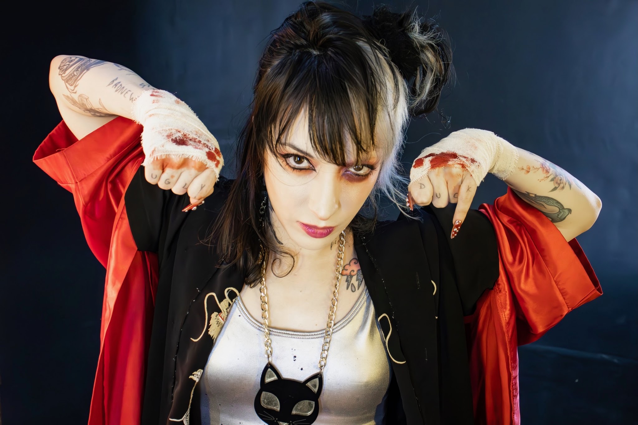 Luella lança single “Serpente Caranguejo” com influências de eletrônico e rock