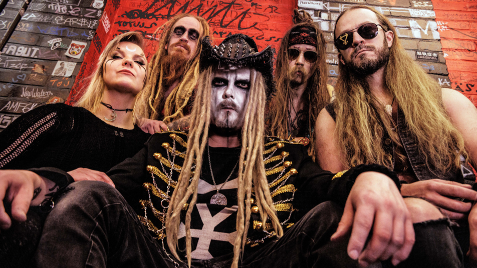 King Satan funde metal e música eletrônica em ‘Fire in the Hole’